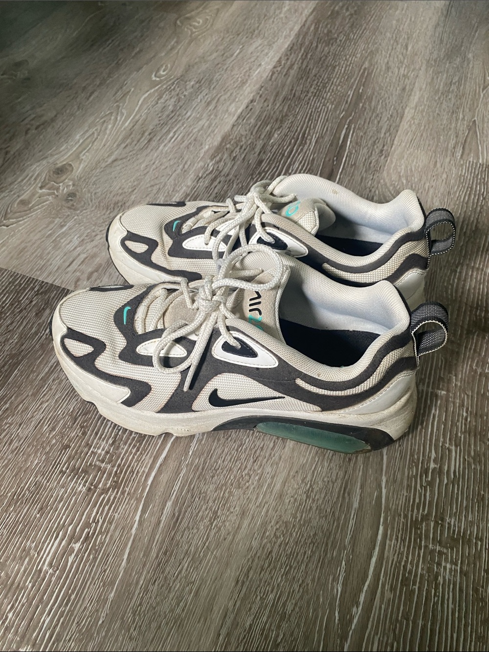 Nike Cream, Black & Teal Runner Sneakers - Picture 2 of 9